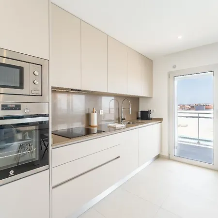 Apartament T2 Elia *