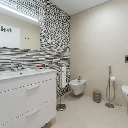 アパート T2 Elia