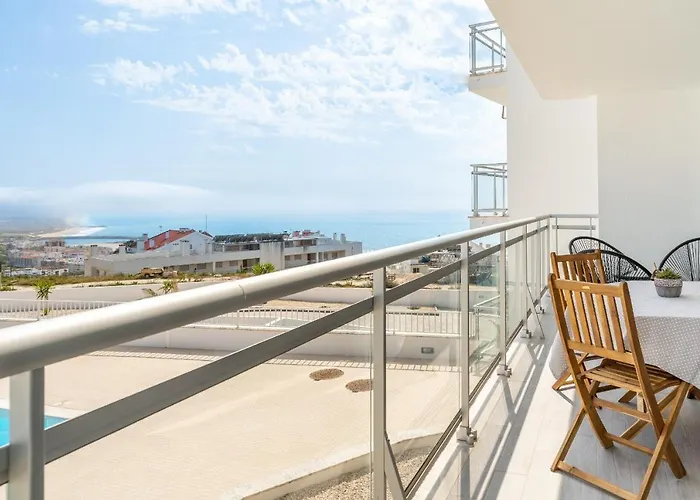 Apartament T2 Elia Nazaré